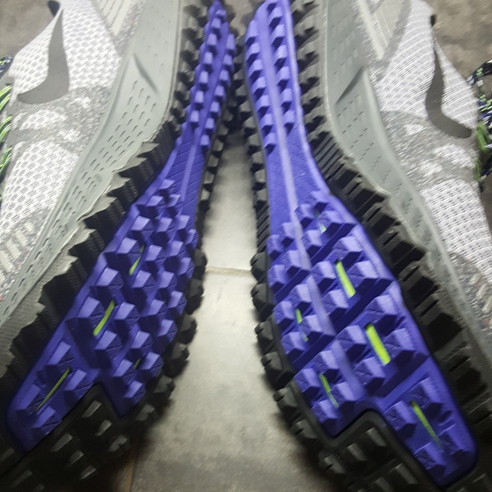 Nike Air Zoom Wildhorse 3 Trail-Runner Sz 12 (NEW) - Picture 2 of 8